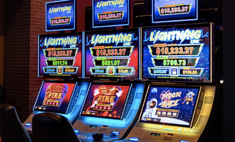 Slot